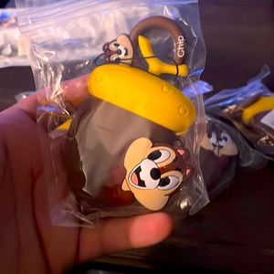 Airpod 1&2 case Squirrel dark brown